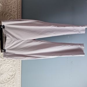 Ellen Tracy Grey Cropped Pants